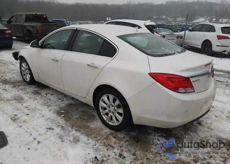 2012 Buick Regal Premium 2 z USA, uszkodzony, nr VIN 2G4GT5GR3C9122929